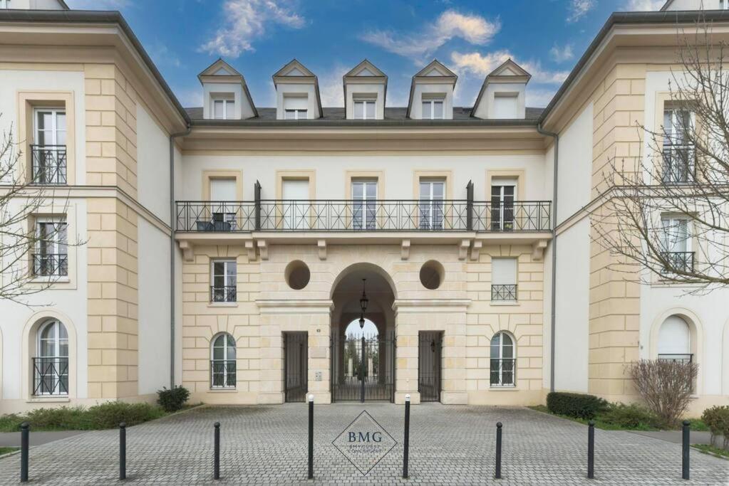 Royal Appartement Disneyland Bmyguest Serris Eksteriør billede